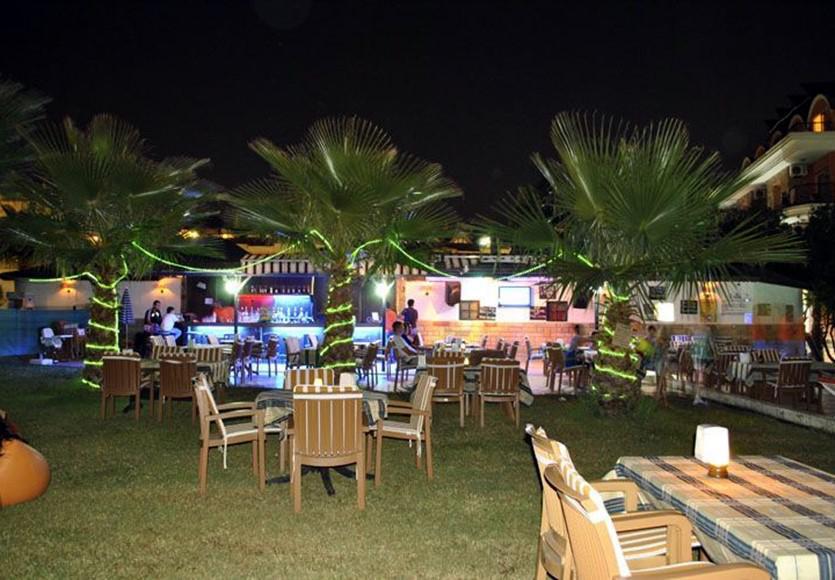 Club Dena Aparthotel Marmaris Exterior photo