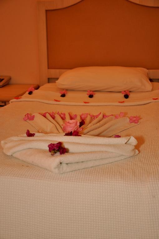 Club Dena Aparthotel Marmaris Room photo