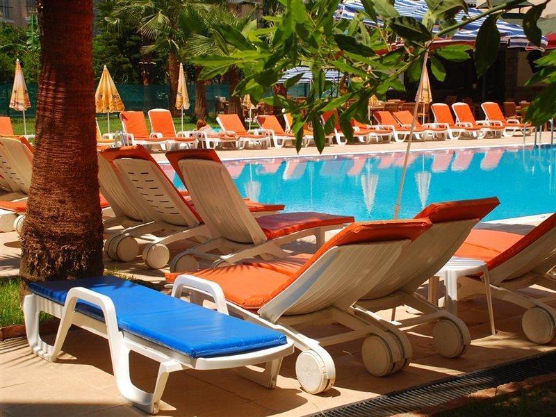 Club Dena Aparthotel Marmaris Exterior photo