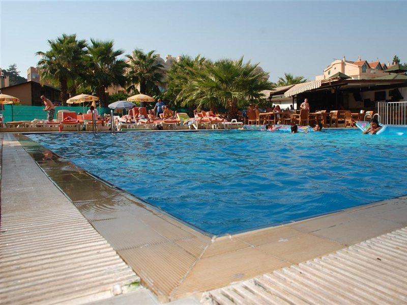 Club Dena Aparthotel Marmaris Exterior photo